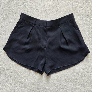 Aritzia - Black Babaton Dress Shorts